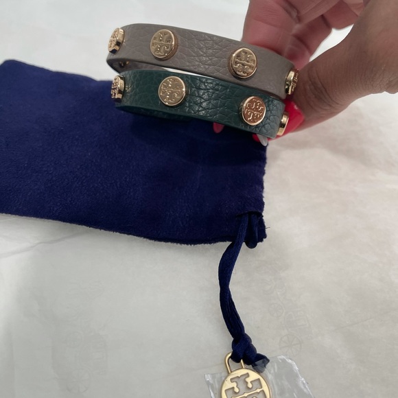 Tory Burch Wrap around two tone bracelet! Leather - Picture 4 of 9